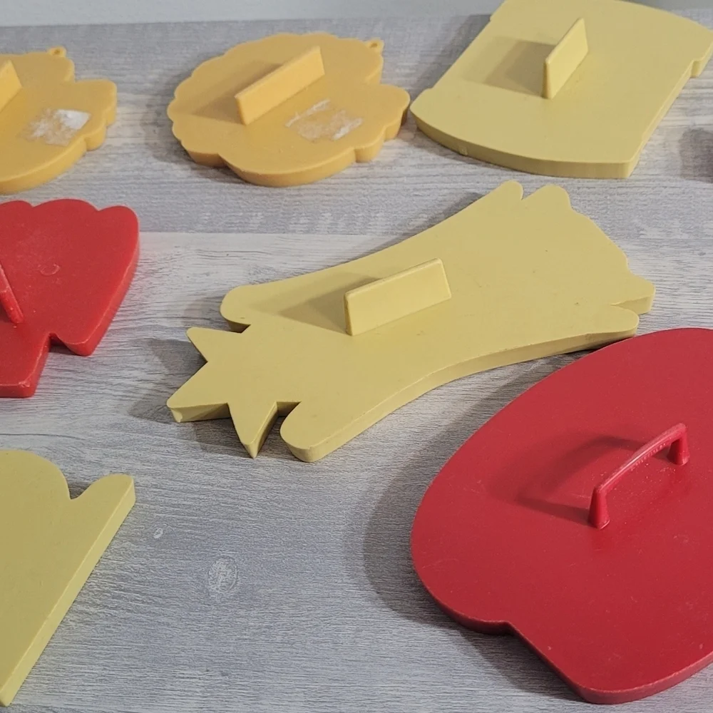 Vintage Cookie Cutters Holiday